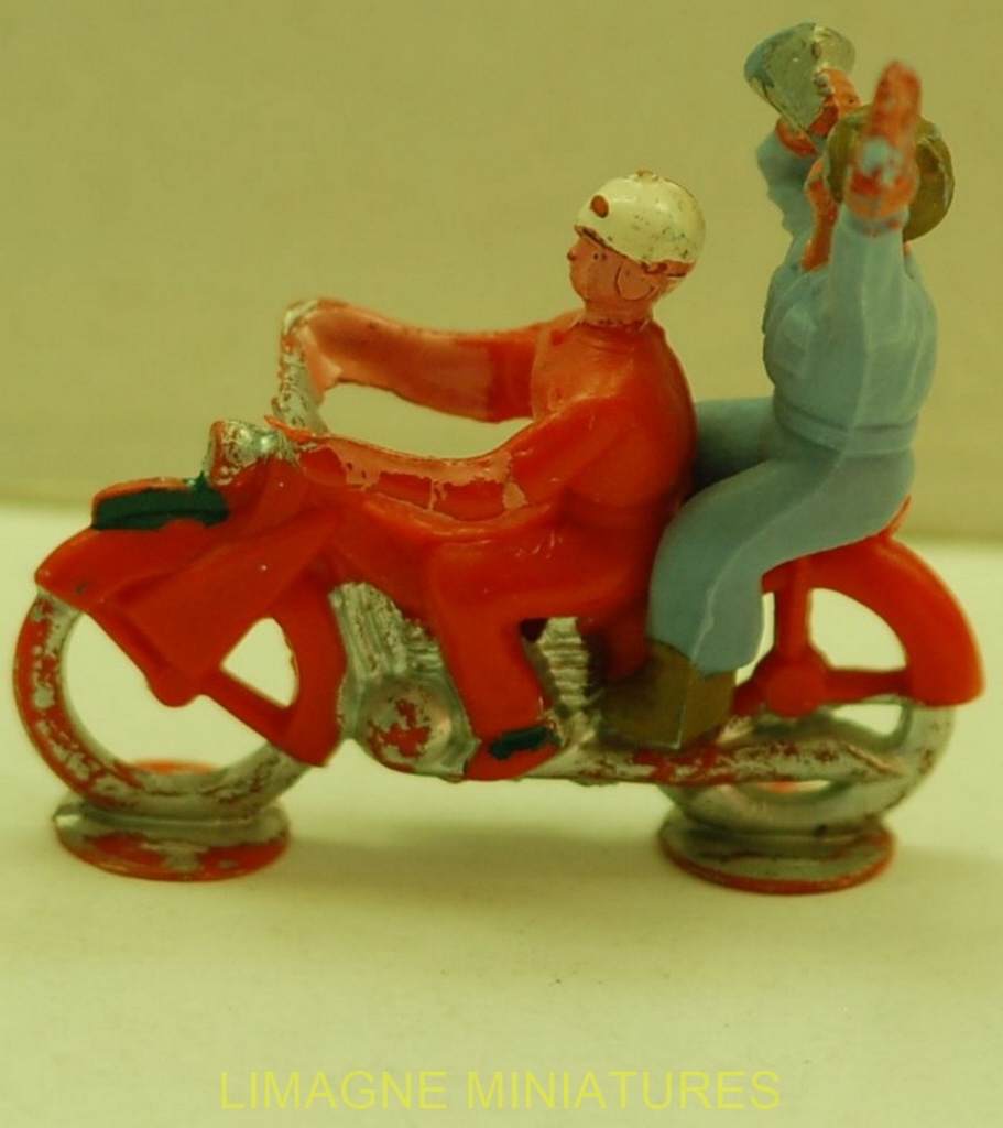 Salza – Moto Tour de France années 50 pilote aboyeur 1/32